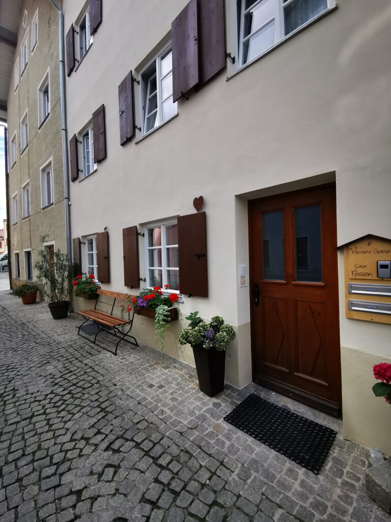 Die historische Altstadt beginnt gleich vor unserer Haustür.